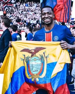 Willian Pacho hace historia: primer ecuatoriano en conquistar la Ligue 1 con el PSG