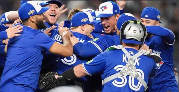 La carrera playoff de los Blue Jays impulsa la economía de Toronto, aunque expertos advierten efectos limitados