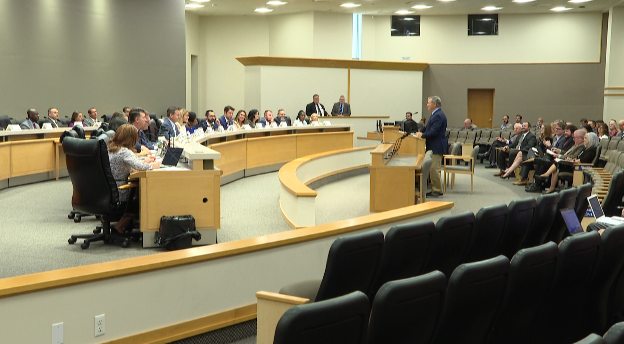 FLORIDA LAWMAKERS WEIGH SWEEPING PROPERTY TAX CUTS, PUTTING CITY BUDGETS ON NOTICE