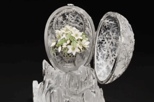 THE TSAR'S DIAMOND SNOWFLAKE: FABERGÉ'S LEGENDARY WINTER EGG SEEKS THIRD WORLD RECORD AT AUCTION