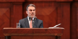 THE TWIN FATES: SIMULTANEOUS HEARINGS IN THE US AND ECUADOR SEAL THE FUTURE OF EX-MINISTER JOSÉ SERRANO