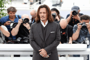 Johnny Depp Returns to Hollywood with “Ebenezer: A Christmas Carol” — A Dark and Haunting Take on the Classic