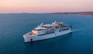 Muere una Mujer de 80 Años Tras Ser Abandonada por un Crucero en una Isla Remota de Australia