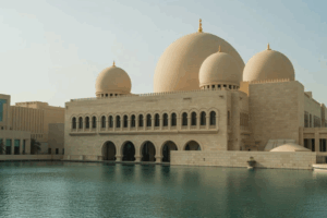 DUBAI: LA CRÓNICA DEL NACIMIENTO DE DUMA, LA PERLA DE CONCRETO DE TADAO ANDO