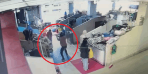 EL TERROR EN PLENO DÍA: SICARIOS ASESINAN A COMERCIANTE Y SU HIJA EN EL CORAZÓN DE AZOGUES