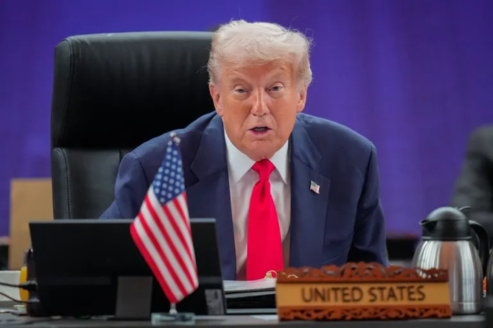 TREGUA DEL PACÍFICO: CHINA Y EE. UU. FIRMAN UN “CONSENSUS BÁSICO” PARA DESACTIVAR LA BOMBA COMERCIAL