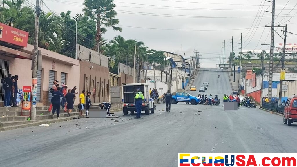 EXPULSADOS HACIA LA ETERNIDAD: CHOQUE FRONTAL EN MOTO MATA A DOS HOMBRES EN LA AVENIDA HONORATO VÁSQUEZ, GUAYAQUIL