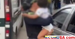 Policía Rescata a Niño Encerrado Varias Horas en un Vehículo: Alerta Vecinal Evita Tragedia