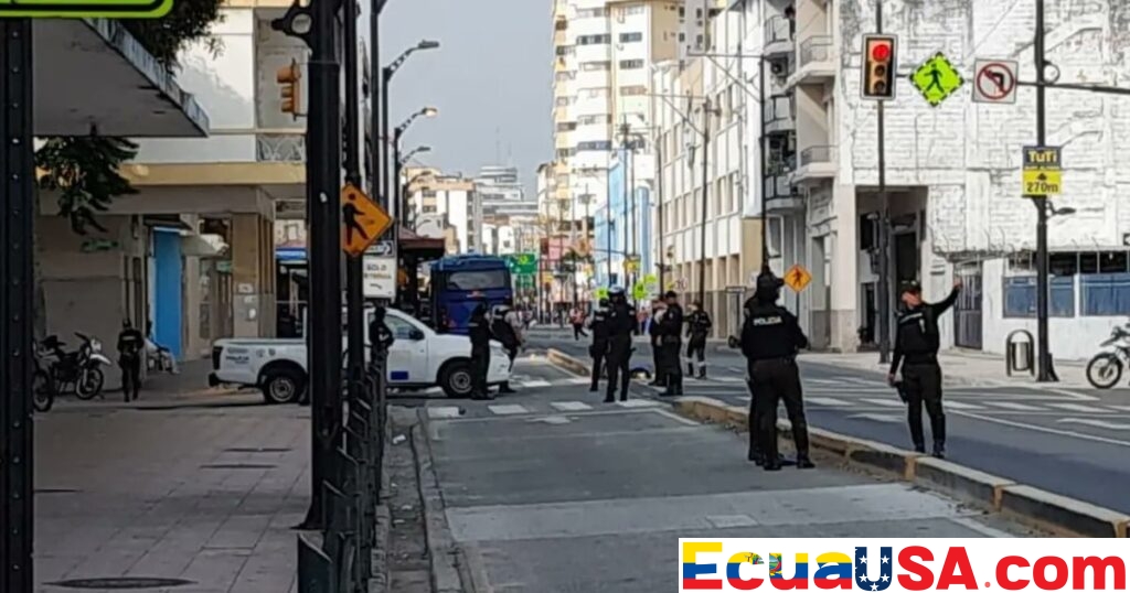 Prosecutors open preliminary probe into Chinese citizen who shot robber in Guayaquil; he was freed the next day