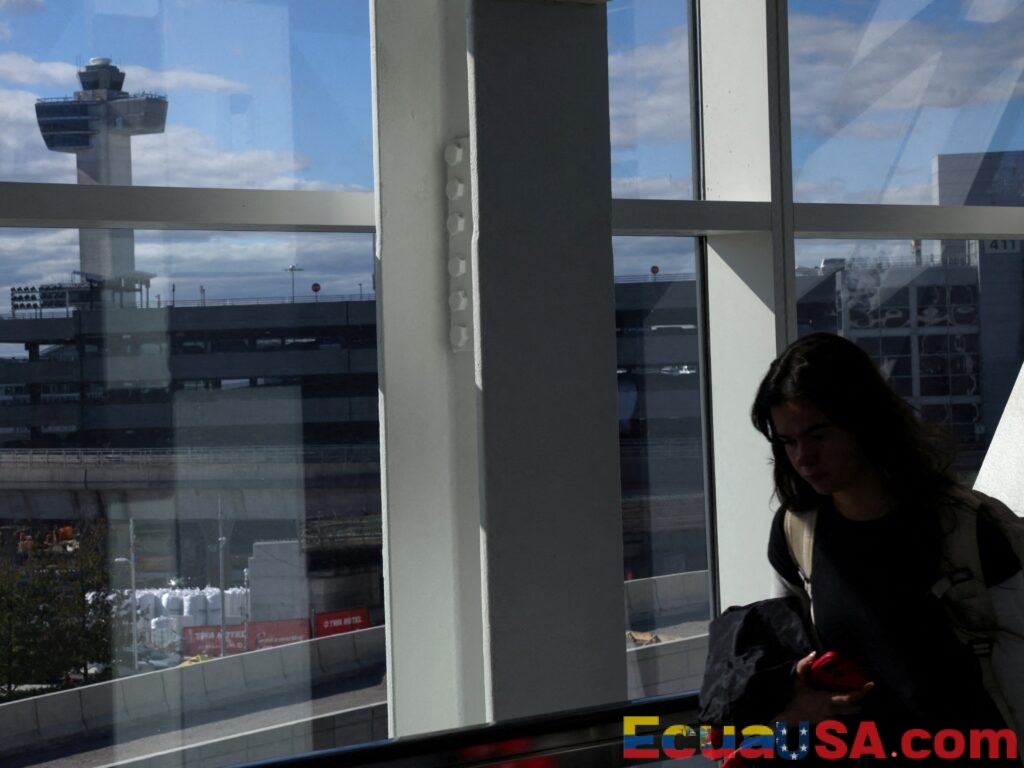 EE. UU. REDUCE EN 10% LA CAPACIDAD EN VARIOS AEROPUERTOS MIENTRAS PERSISTE EL CIERRE FEDERAL