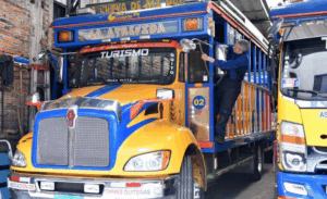 Armed Men Rob Quito Party Bus: Residents Demand Stronger Police Action Amid Rising Violence