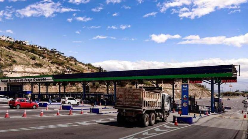 Ecuador Announces Free Tolls for the Holiday: Tourism Boost and Traveler Relief