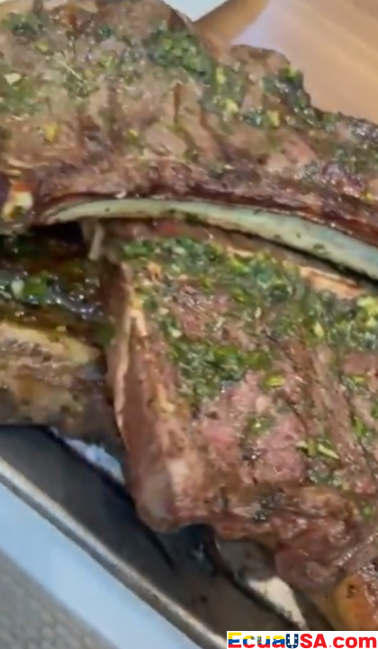 EL FUEGO DEL SUR: CRÓNICA DE UNA PARRILLA URUGUAYA QUE TRANSPORTA GUAYAQUIL A LA PAMPA DEL RÍO DE LA PLATA