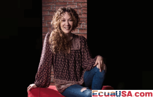 De la Arquitectura al Teatro: El camino de Rossana Iturralde y los desafíos de hacer arte escénico en Ecuador