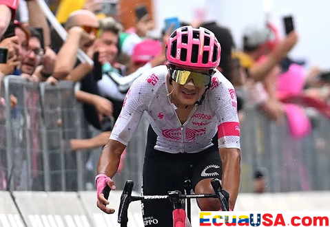 Richard Carapaz se retira de la Vuelta a España 2025 por infección persistente