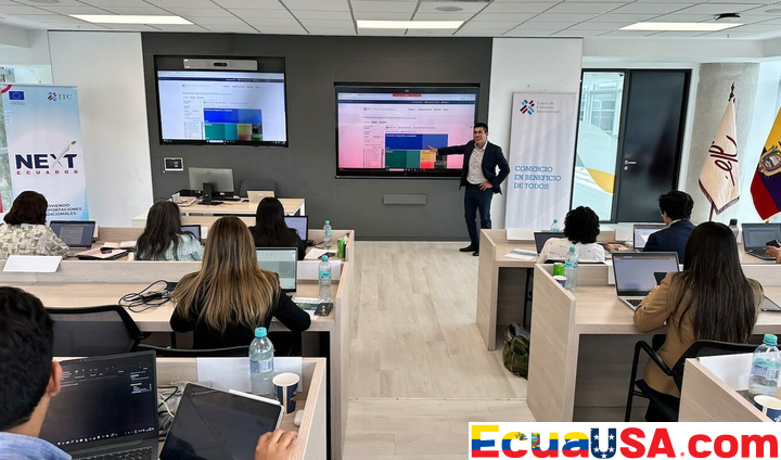 La Nueva Generación: Ecuador se Convierte en el Primero en América Latina en Certificar Formadores en Inteligencia Comercial