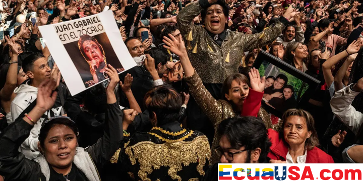 BEFORE BAD BUNNY, JUAN GABRIEL REIGNED: 170,000 FILL THE ZÓCALO TO HONOR THE DIVINE DIVO