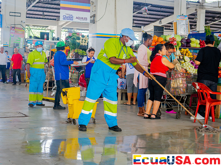 Sauces 9 Market Reborn: Cleanliness, Order, and Customer Care Transform Northern Guayaquil Hub