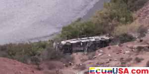 Masacre de medianoche: 37 vidas perdidas en caída de 200 metros en Perú