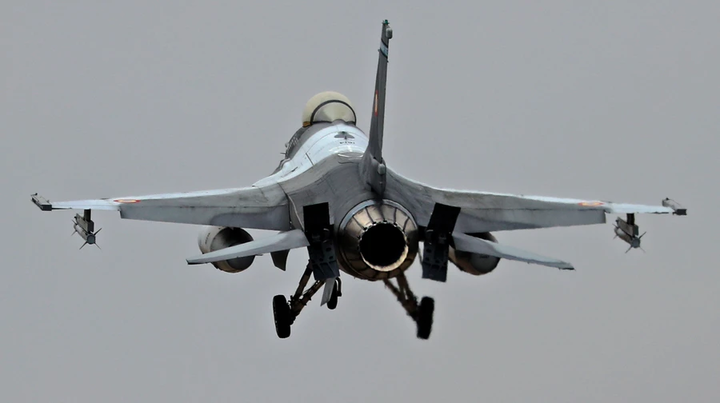 Defense Chronicle: The Night on NATO’s Frontier