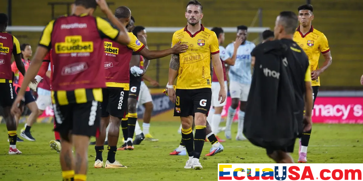 OCTAVIO RIVERO PODRÍA DEJAR BARCELONA SC: INCERTIDUMBRE SOBRE LA DELANTERA TORERA