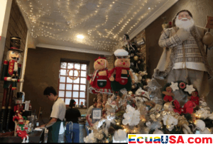 YULE CAFETERÍA: DONDE LA NAVIDAD NUNCA TERMINA EN CUENCA