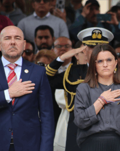 Celebraciones Divididas Marcan el 205° Aniversario de Independencia de Cuenca