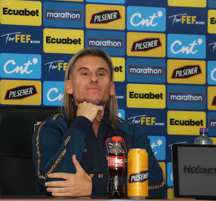 SEBASTIÁN BECCACECE REVELA EL 80% DE LA SELECCIÓN DE ECUADOR PARA EL MUNDIAL 2026 Y SE ENFOCA EN LOS AMISTOSOS CONTRA CANADÁ Y NUEVA ZELANDA