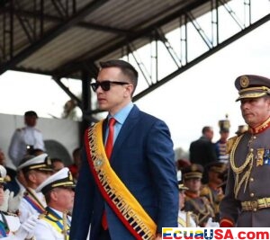 Un Viaje en la Incertidumbre: La Silenciosa Salida de Noboa hacia Estados Unidos