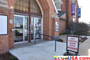 LACA convoca a artistas internacionales para la exposición de collage “Cut, Paste, Create”