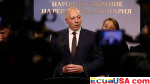 El primer ministro de Bulgaria dimite en medio de protestas masivas contra la corrupción