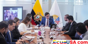 Entre Ruedas y Ley: Ecuador Debate el Futuro de la Movilidad Eléctrica
