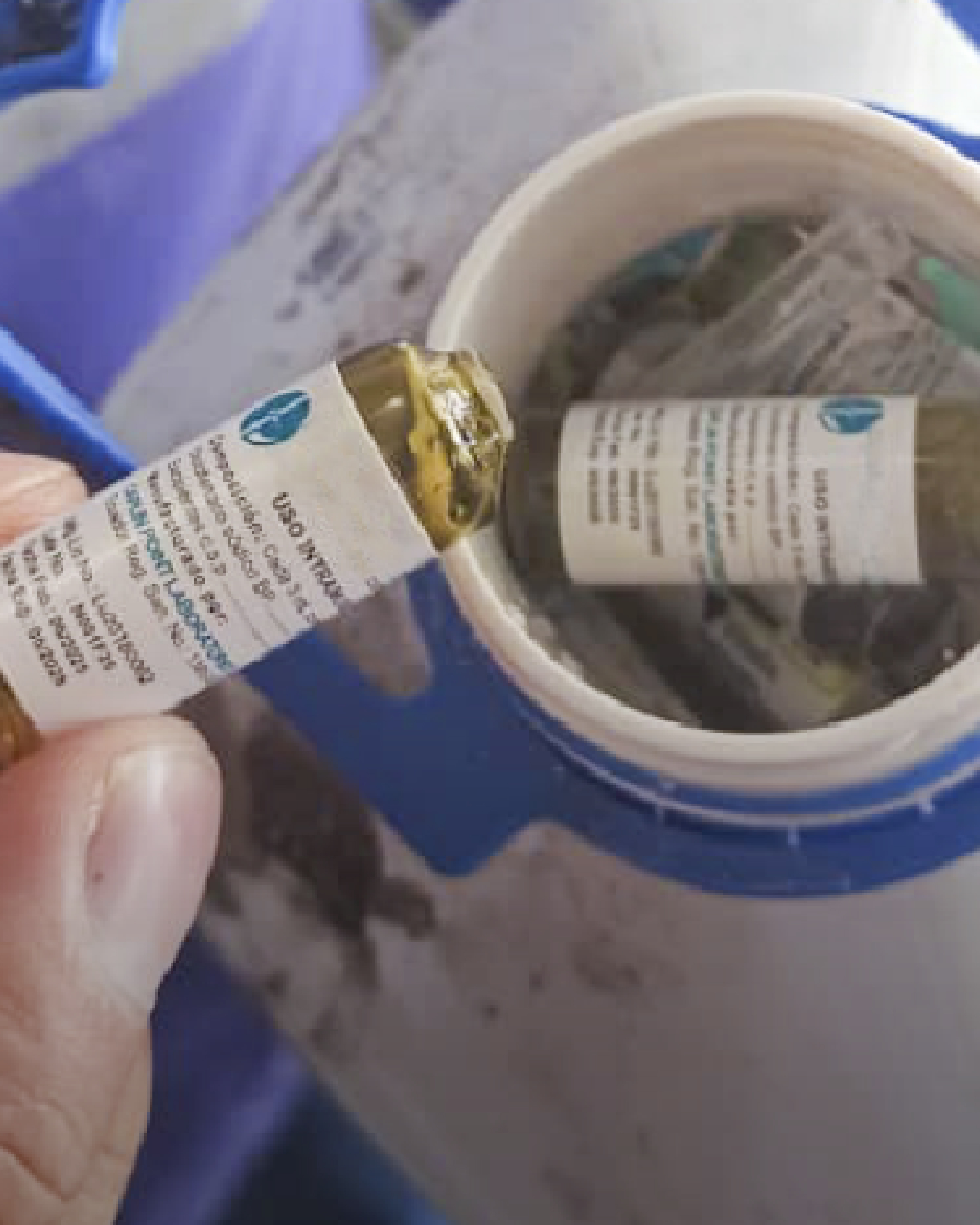 ¡Alerta sanitaria en Cuenca! Arcsa clausura tres farmacias por inyecciones ilegales y venta de muestras médicas