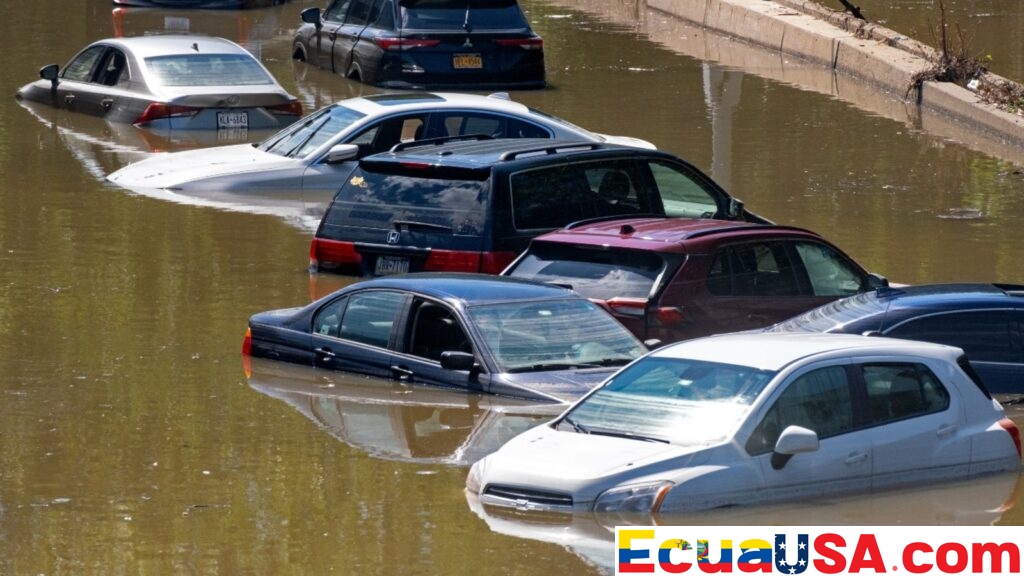 Coches bajo el agua, metro inundado y aeropuertos paralizados: las tormentas que golpearon Nueva York la víspera de la final del Mundial