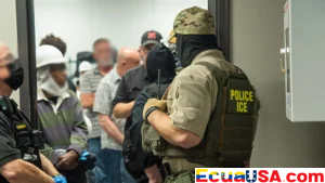 La TSA convirtió los aeropuertos en una trampa migratoria: 31.000 viajeros espiados, 800 detenidos, y una madre guatemalteca esposada delante de su hija de 9 años