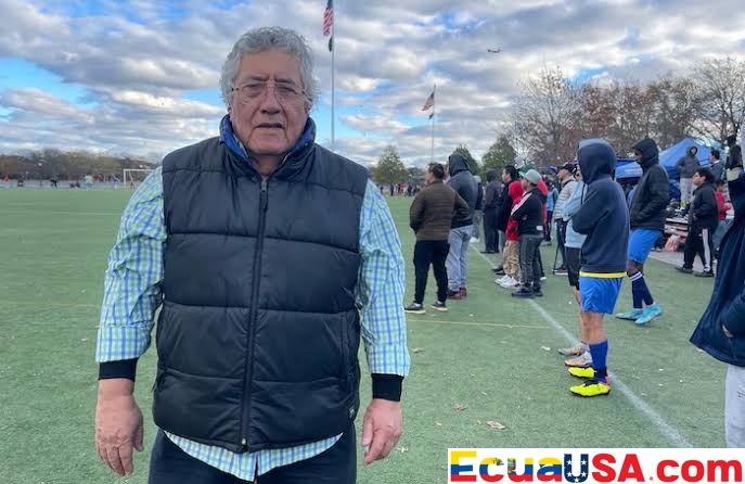Llegó a Nueva York sin hablar inglés y 55 años después está en el Salón de la Fama del fútbol: la historia de Dino Domínguez