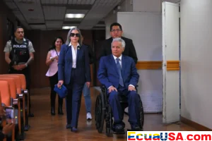 Condenado a 5 años por los sobornos de Coca Codo Sinclair: el expresidente Moreno volvió de Paraguay para ir a juicio — y salió condenado junto a su esposa, su hija y sus dos hermanos