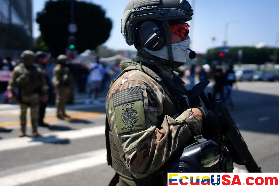 El ICE comprará cámaras corporales para todos sus agentes — pero solo publicará los videos que le convengan, y lo dice en su propia política escrita