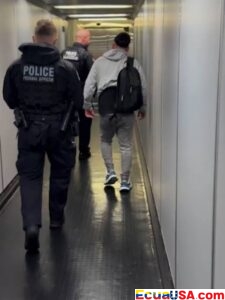 La tripulación llamó al ICE y lo sacaron del avión: el nuevo frente de la cacería migratoria ya está dentro de los vuelos domésticos