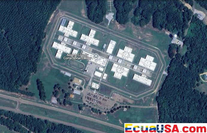 Fuga de gas, dos días sin aire acondicionado a 38 grados y sin atención médica: el segundo centro de detención más grande de EE.UU. acumula crisis sobre crisis en Mississippi