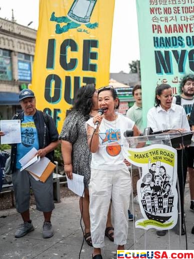 Fueron a protestar contra el reconocimiento facial — y se taparon la cara porque tenían miedo de ser identificados por el reconocimiento facial: la paradoja de la protesta contra Palantir en Manhattan