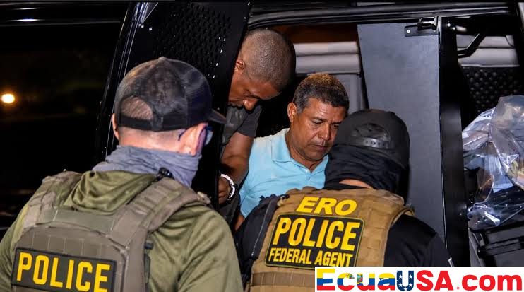 El ICE desplegó helicópteros y agentes armados en un residencial público de San Juan y detuvo a más de veinte personas — días después de la visita del zar fronterizo a Puerto Rico